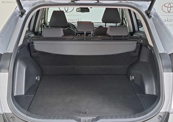 Toyota RAV4 cena 149900 przebieg: 42304, rok produkcji 2019 z Ińsko małe 466